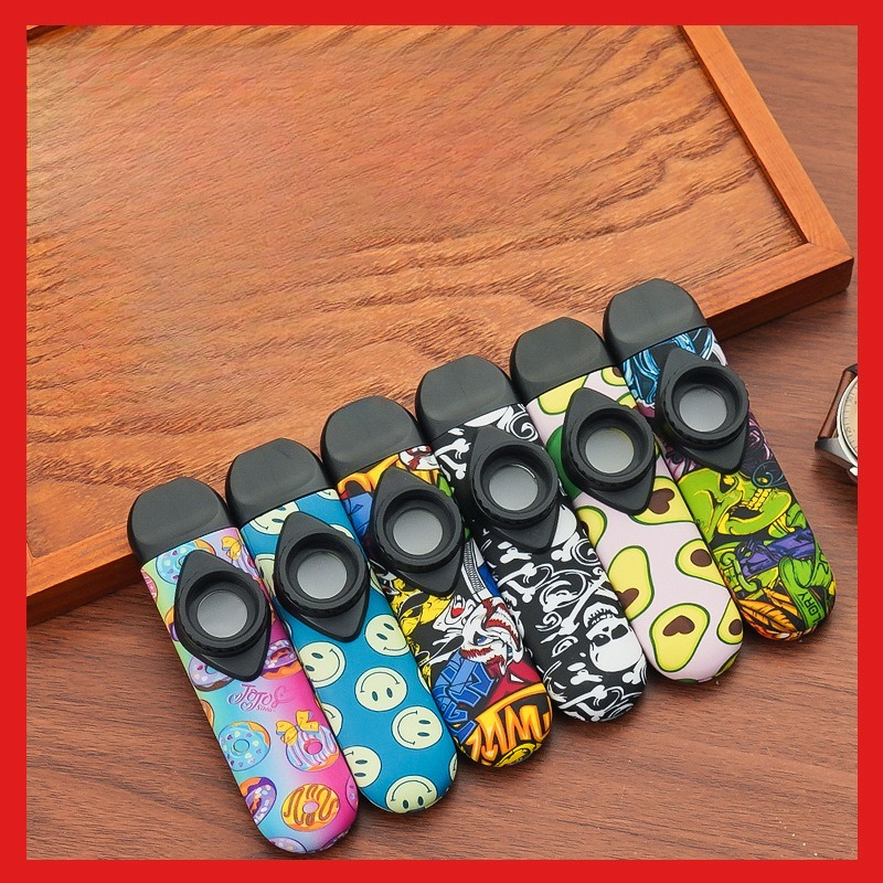 Professional Playing of Kazoo  - Musical Instrument Ukulele avis et prix